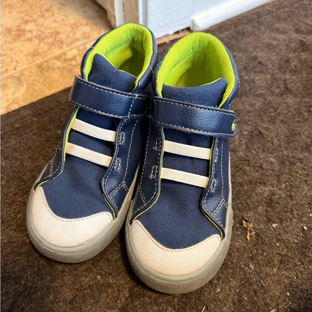 Navy See Kai Run Size 11